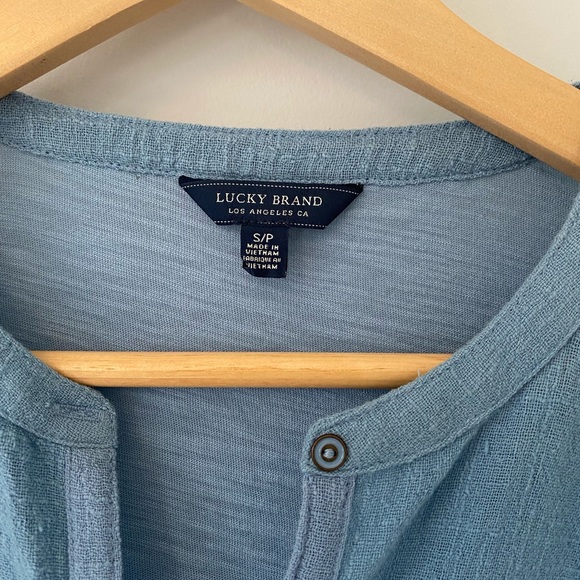 Lucky Brand size small shirt - Picture 3 of 7